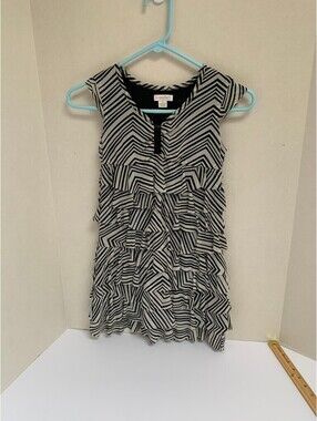 KC Parker Girls Size 8 Black and White Geometric Print Dress